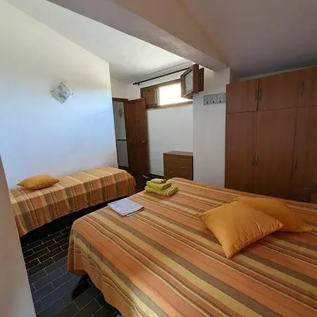 Tiziana R1673 Villa